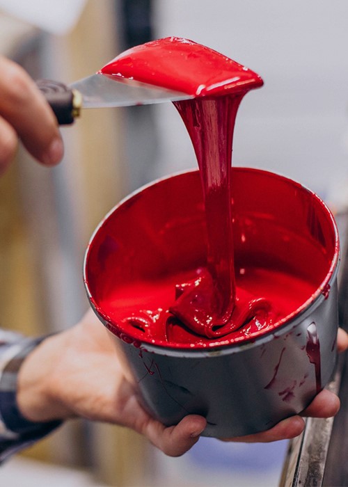 PAINTS & COATINGS