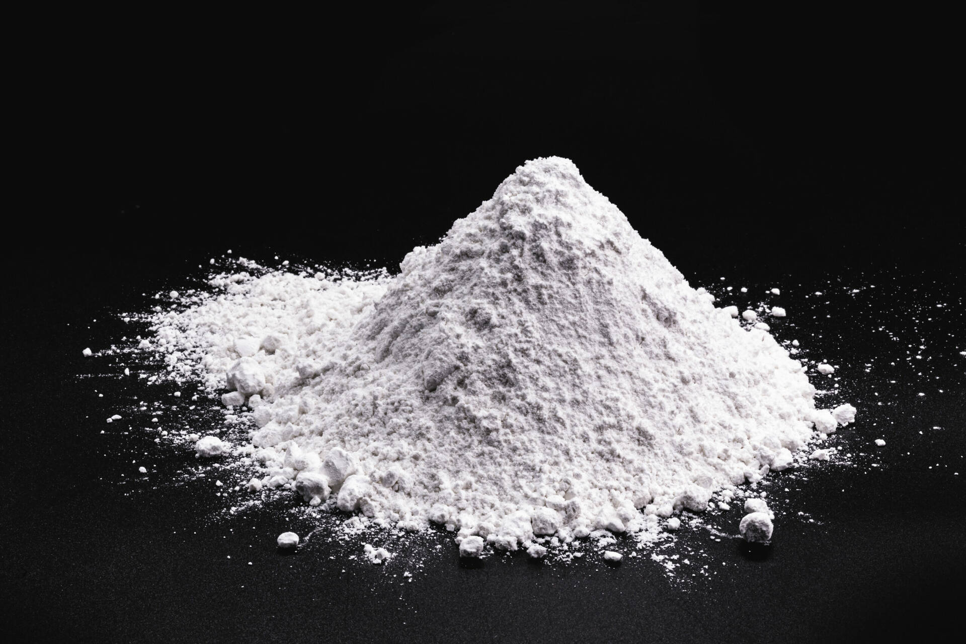 FUMED SILICA